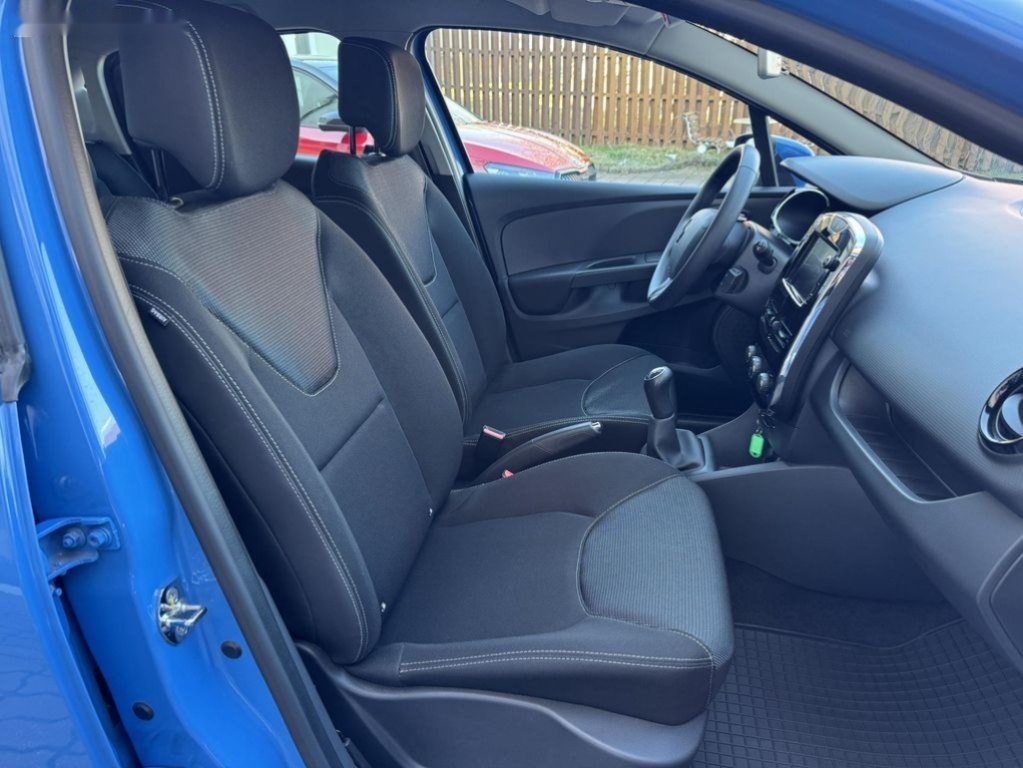 Renault Clio,1.2i 55kW ČR 1.majitel - 15