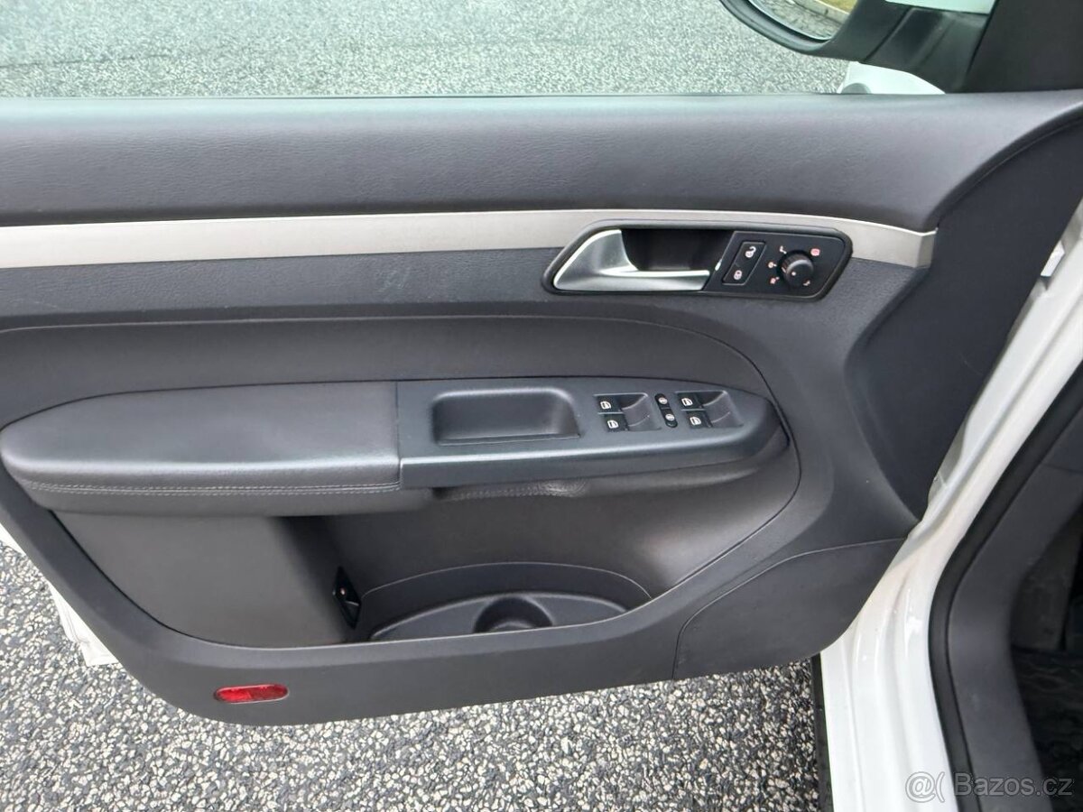 TOURAN CROSS 2.0 TDI - 15