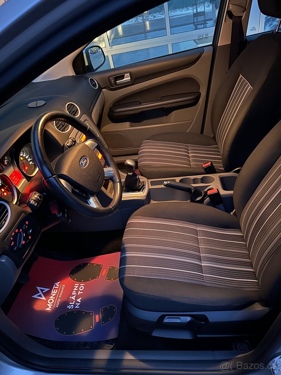 Focus Kombi 1,6 Duratec 16V 100k Servis FORD - 15