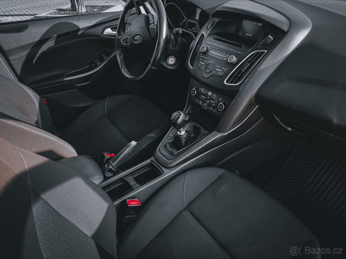 Ford Focus - 15