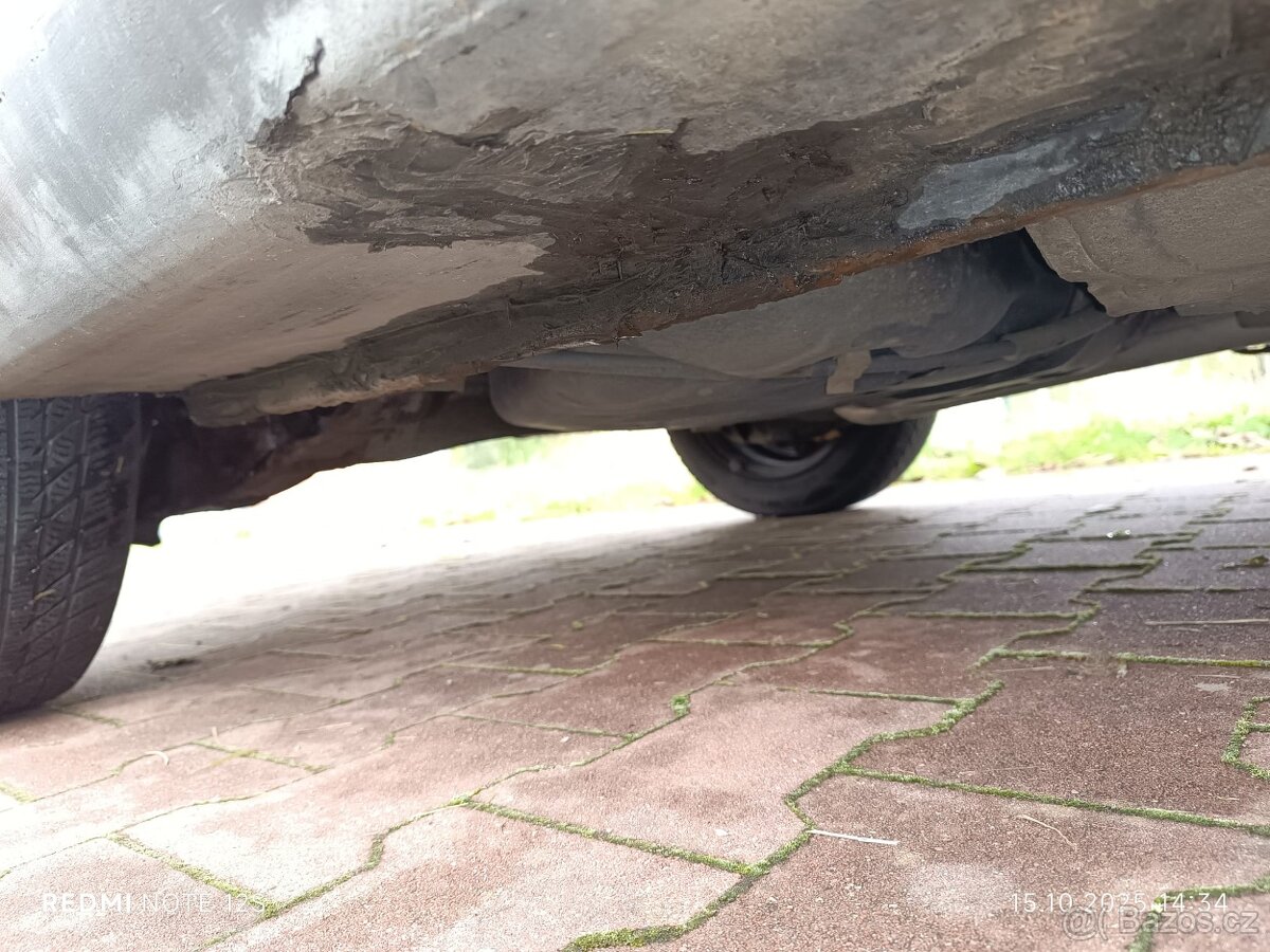 Opel Astra H 1.4 benzín, r.v.2007 - 15