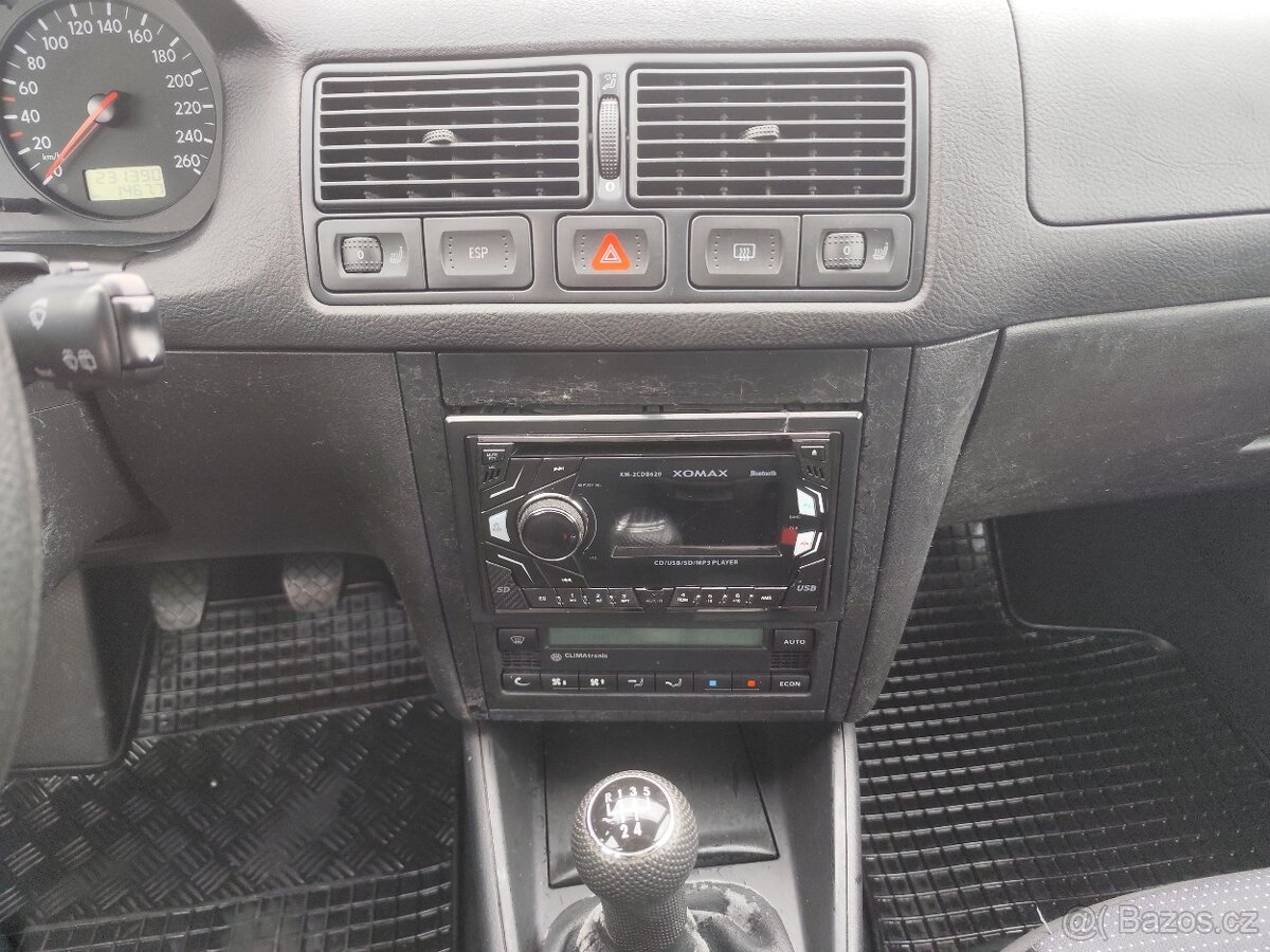 VW Golf IV Variant 1.6,16V,77kw.R.V.2/2003.Km 231 300 - 15