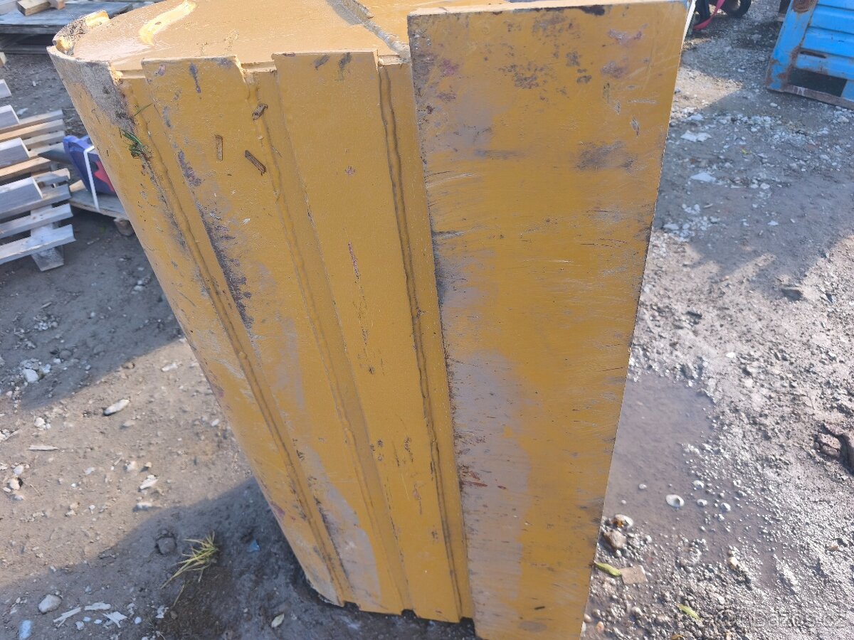 Velkoobjemová lopata 172cm pro 20-26t - 15