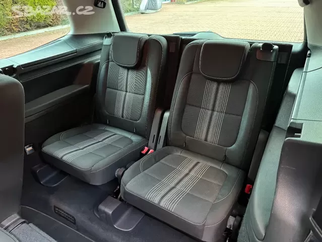 VW Sharan 2.0 TDI 103kW Match,DSG,7.míst,Tažné,Xenon,Webasto - 15
