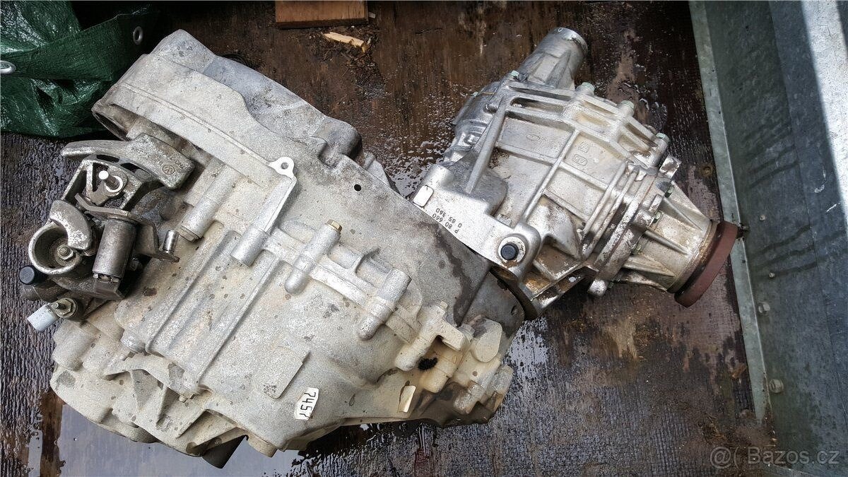 VW T5 transporter 2,5 AXE SYNCRO 4x4 náhradní díly - 15