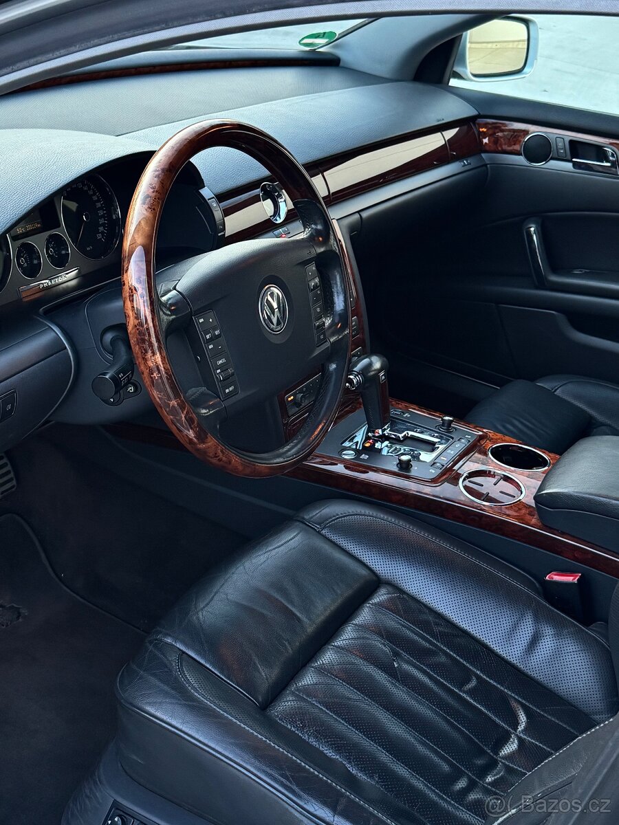 VW PHAETON 4.2 V8 4Motion - 15