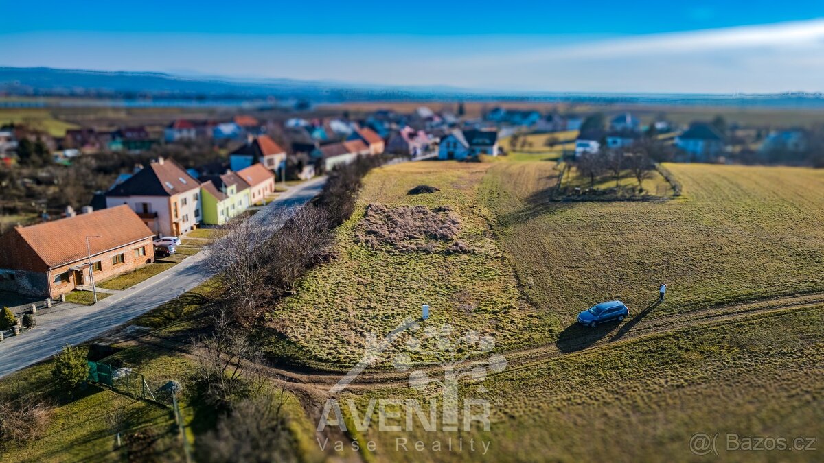 Prodej stavebního pozemku, 1 915 m² - Sušice, ev.č. 00158 - 15