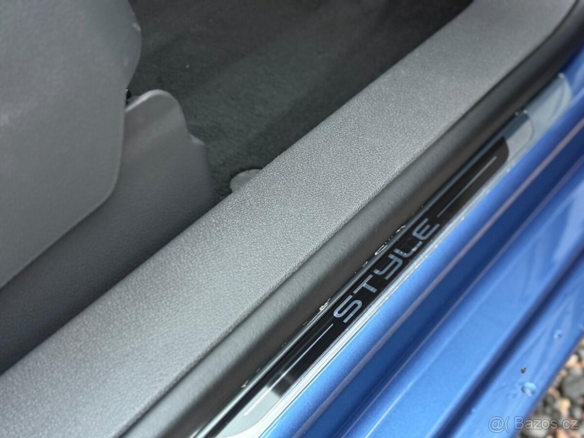 VW Touran Style 2.0TDi 103kw DSG - LED - Nova stk - 15