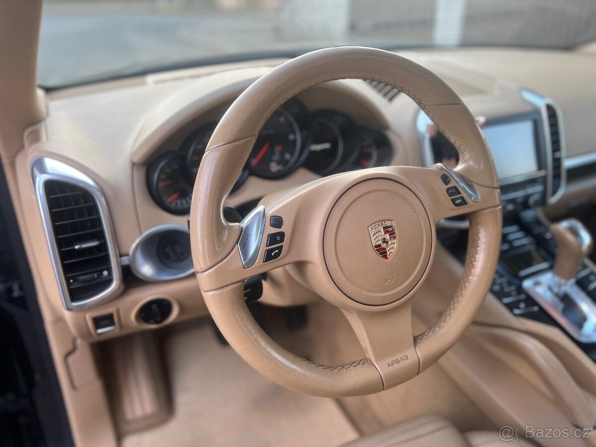 PORSCHE CAYENNE | 3.0 TDi | SERVIS - 15