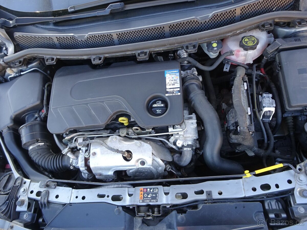 Opel Astra 1.6 CRDI r.v.2018 (81 kw) Koupeno v ČR - 15