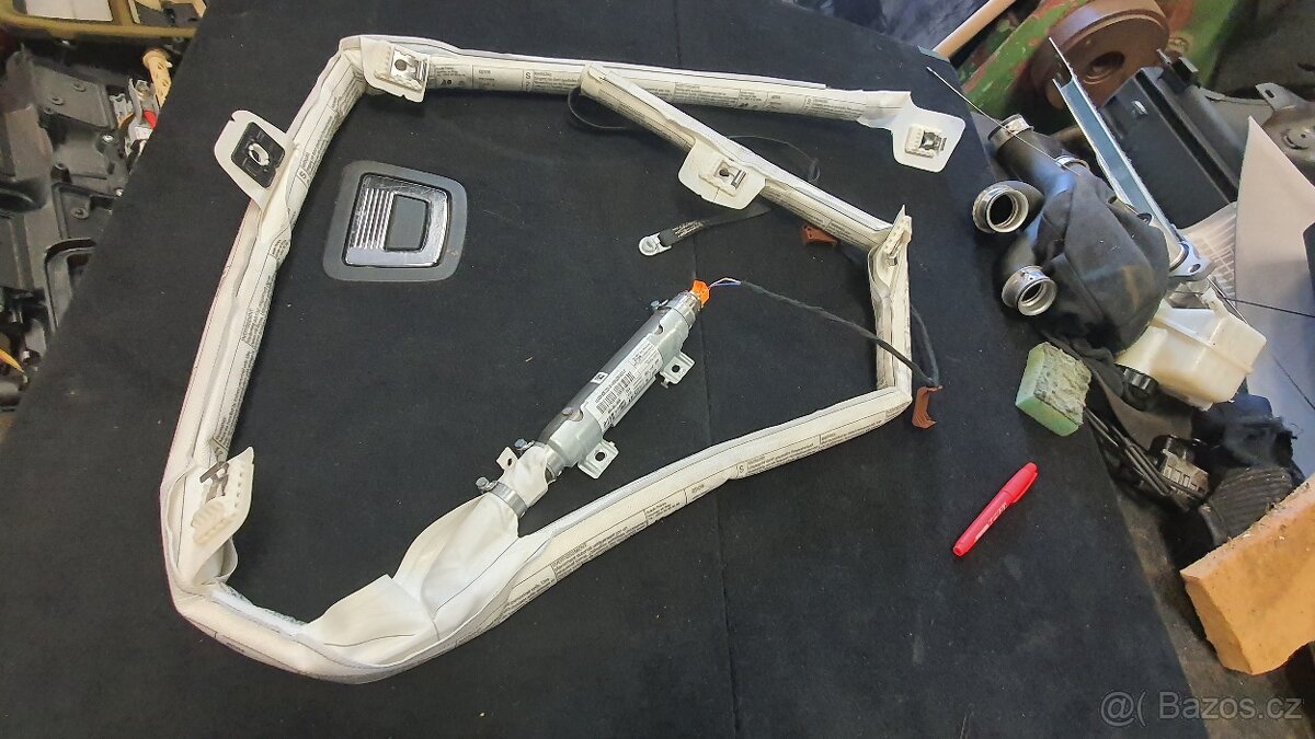 Mercedes E 220 W 212 2011 - 15