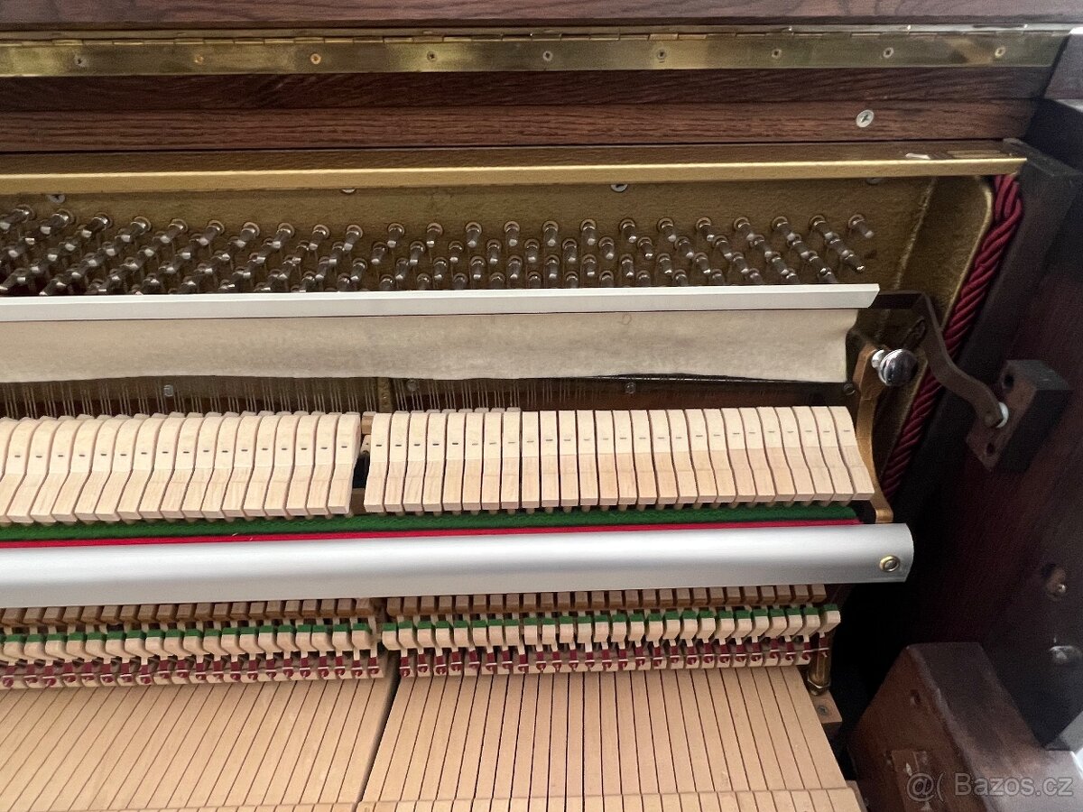 Holandské piano Rippen se zárukou 5 let. Doprava zdarma - 15