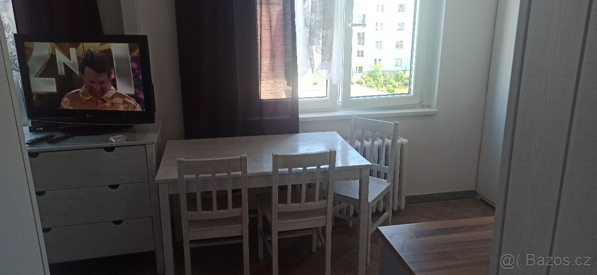 REZERVACE Prodám byt 1+1 Karlovy Vary, Vítězná (RK nevolat) - 15