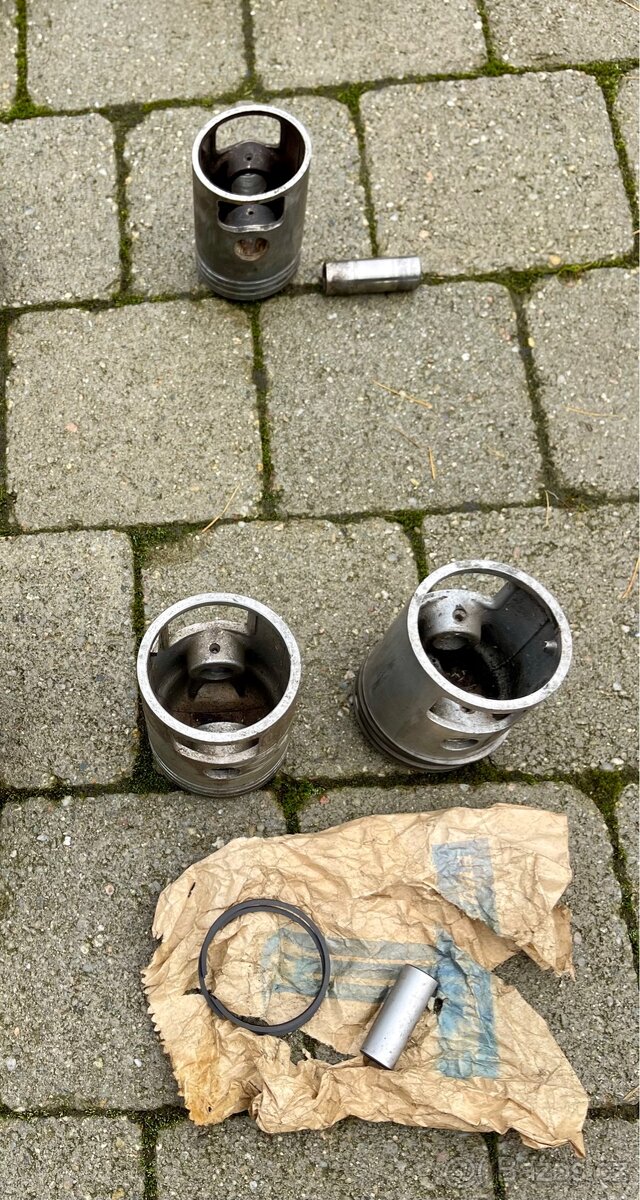 Jawa perak, Robot - válce a písty - 15