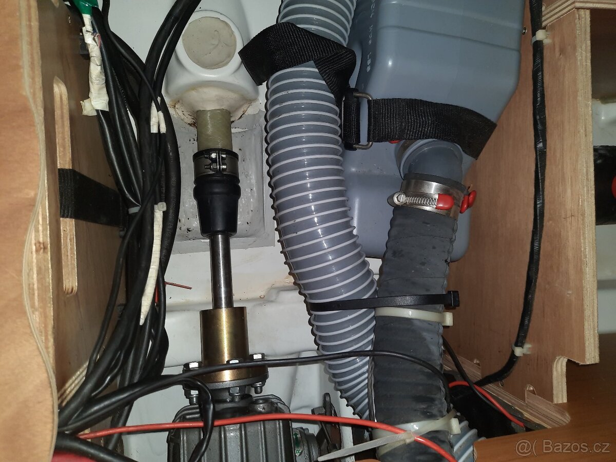 Plachetnice SUN ODYSSEY 30i - 15