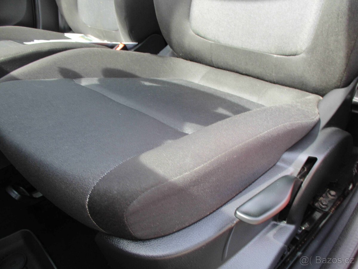 Škoda Fabia 1,0MPi 44kW Klima LED 12/2019 - 15