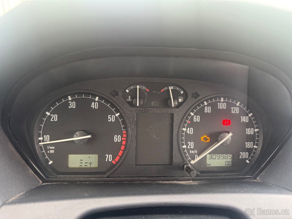 Škoda Fabia Combi 1.4 50kw, TAŽNÉ, STK 9/2026 - 15