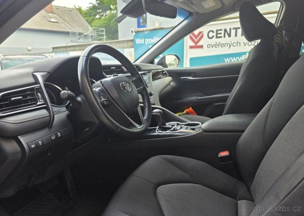Toyota Camry 2.5-HYBRID-SERVIS.HISTORIE-ČR - 15