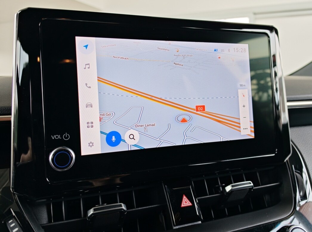 Toyota Corolla 1.8 hybrid - 15