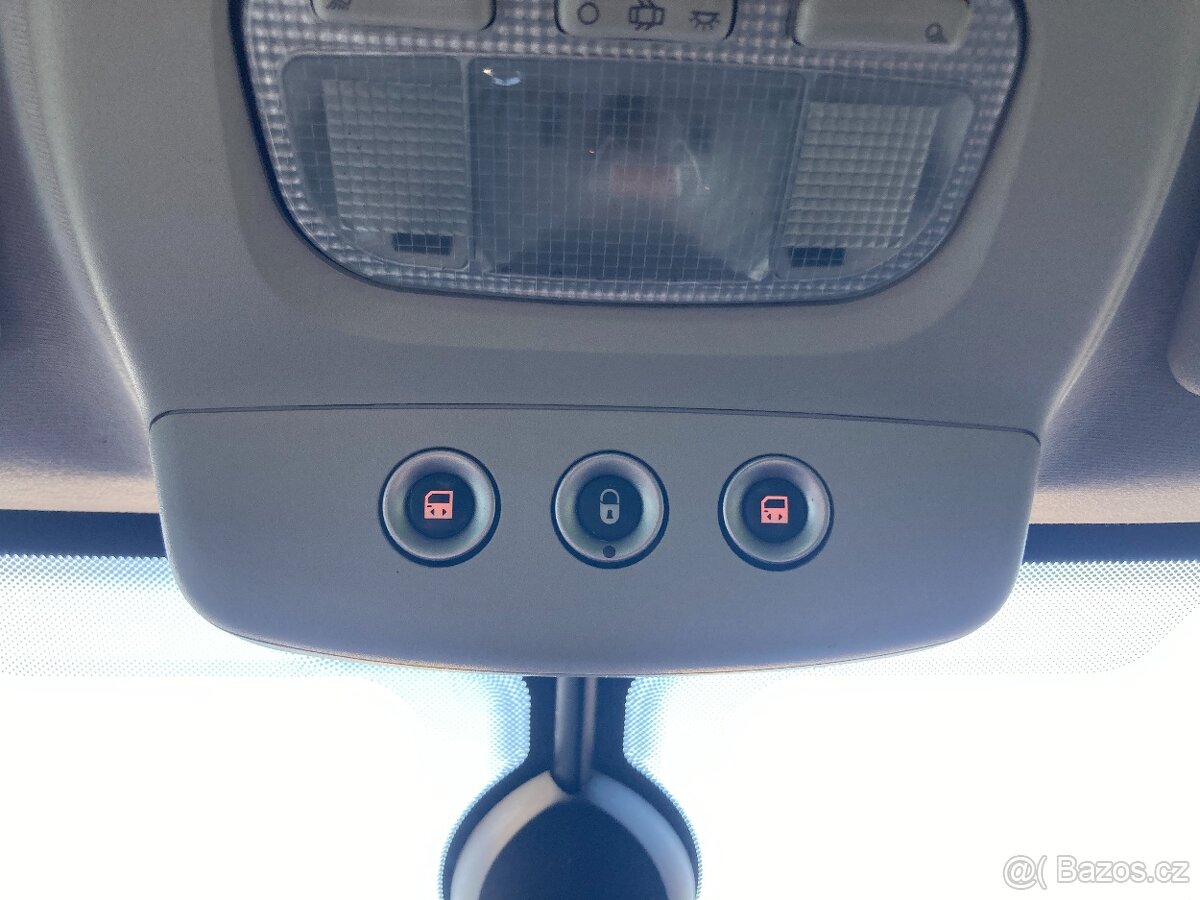 Citroën C8, 2,0/100kW Tažné 8.míst El.dveře - 15