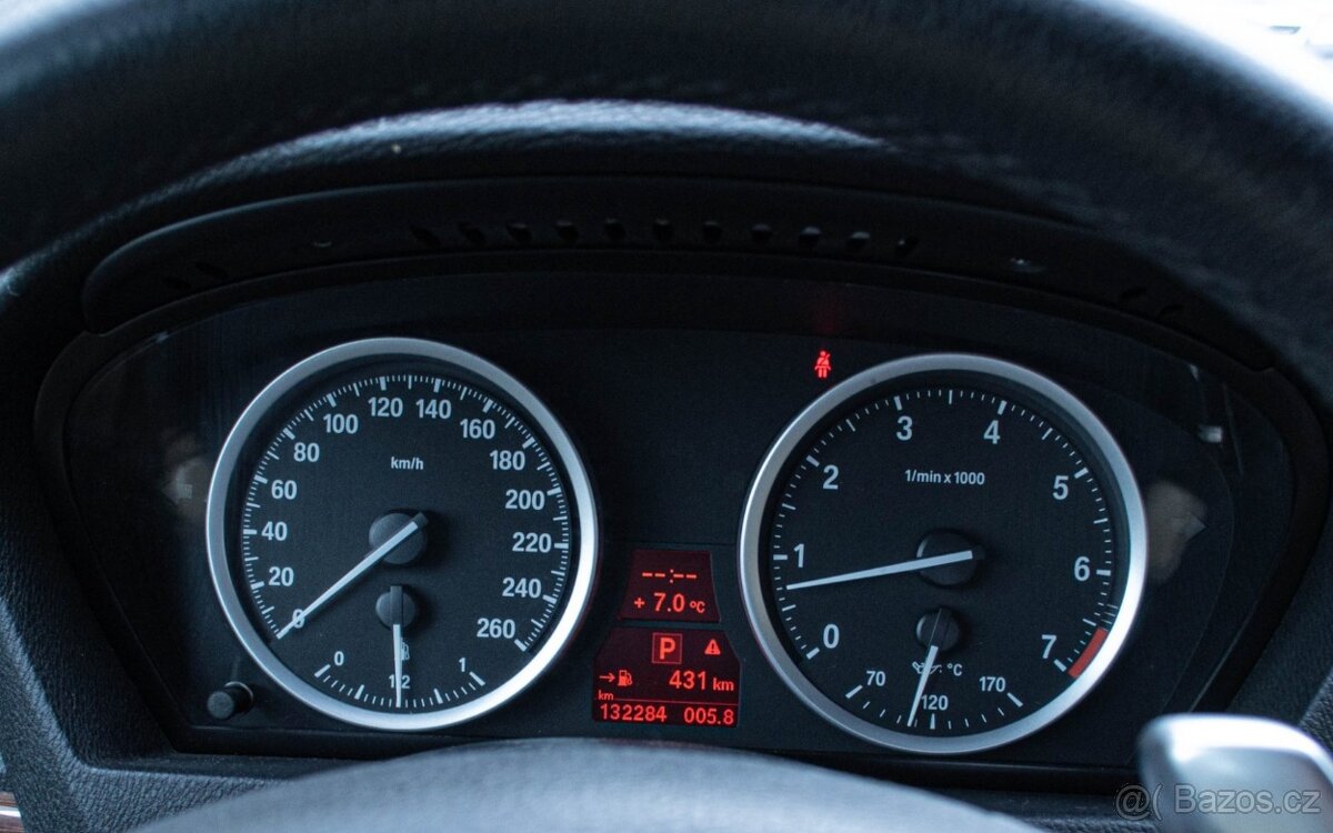 BMW X6 xDrive 50i A/T - 15