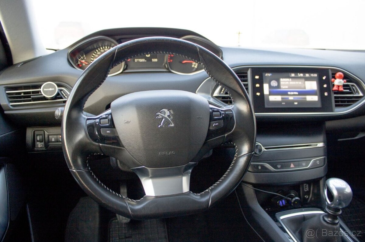 Peugeot 308 SW - 15