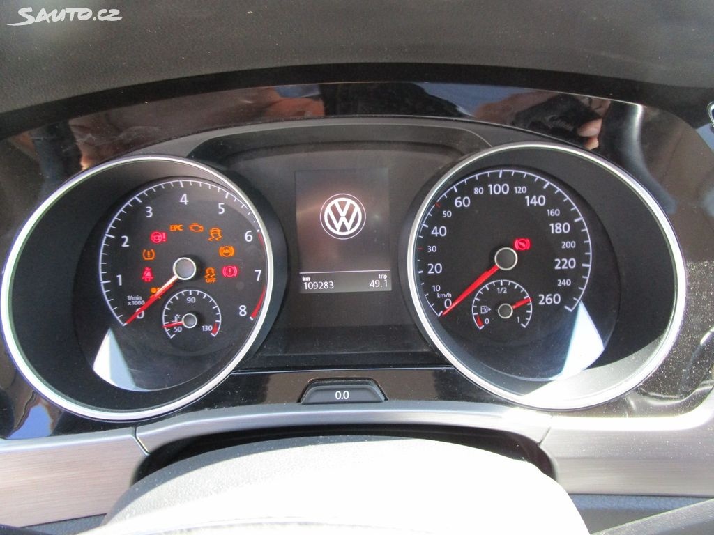 Volkswagen Touran, 1,5TSI-110KW-7-MÍSTNÝ-NOVÁ STK - 15