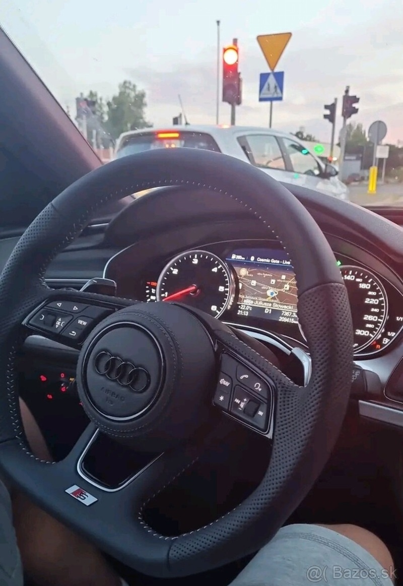 AUDI VOLANT KOZENY PERFOROVANY A3 A4 A5 - 15