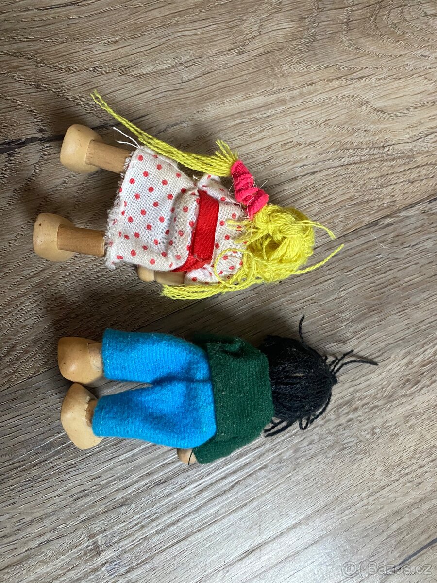 Dřevěný domeček pro panenky - 15