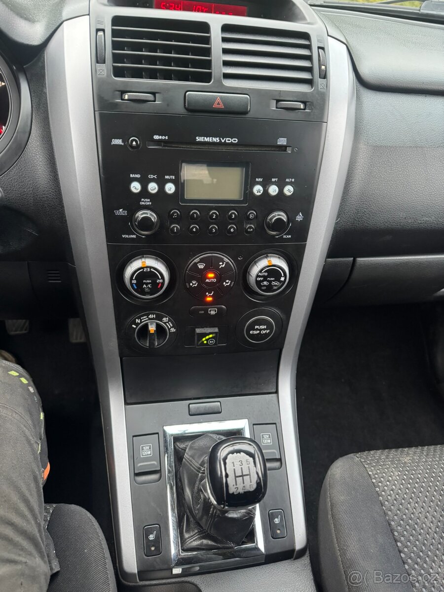 Suzuki Grand Vitara - 15