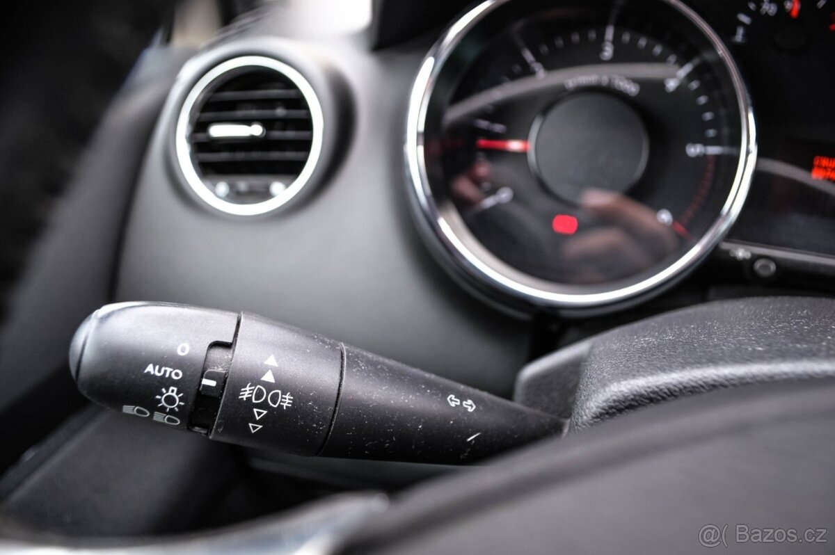 Peugeot 3008 1.6 blueHDI - 15