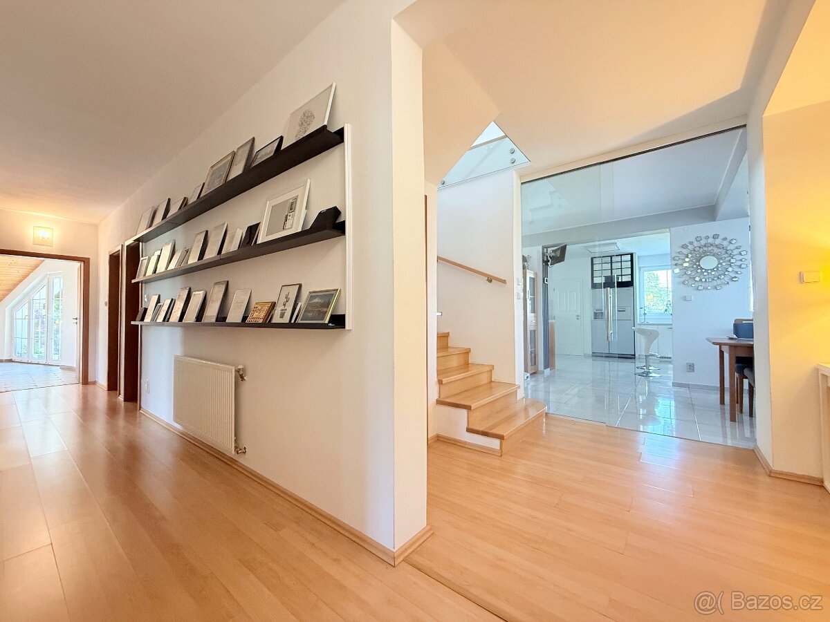 Prodej rodinný dům, 320 m² - Horní Bludovice - Prostřední - 15