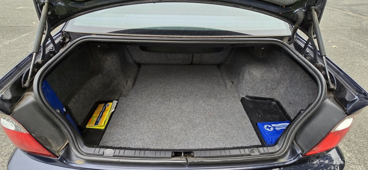 BMW E46 330ci manuál, kůže, Harman Kardon, M-packet - 15