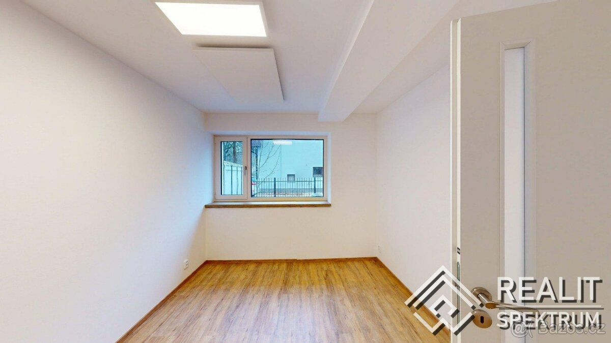 Pronájem zrekonstruovaného bytu 3 km od centra Letohradu - 15