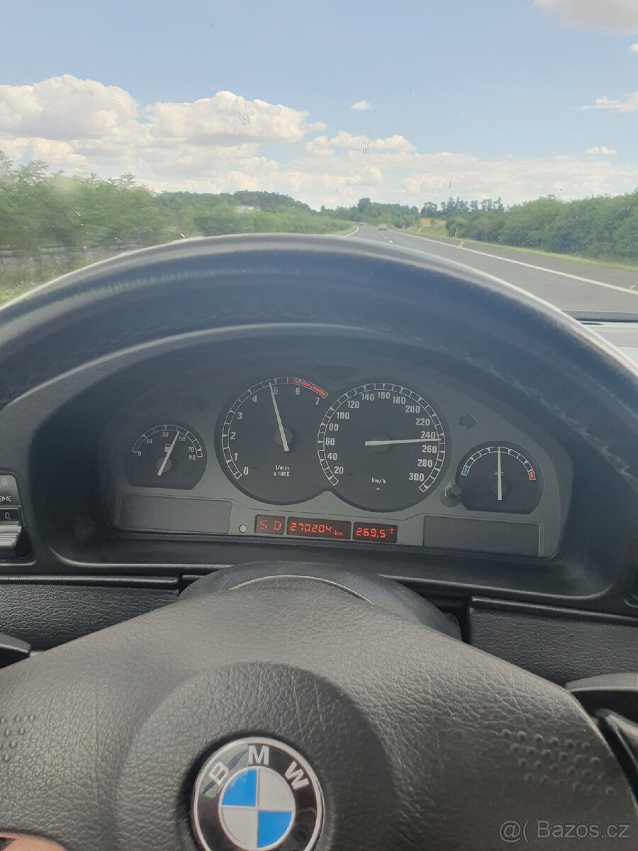 Prodam BMW 850i e31 - jarni cena a bude hur :) - 15