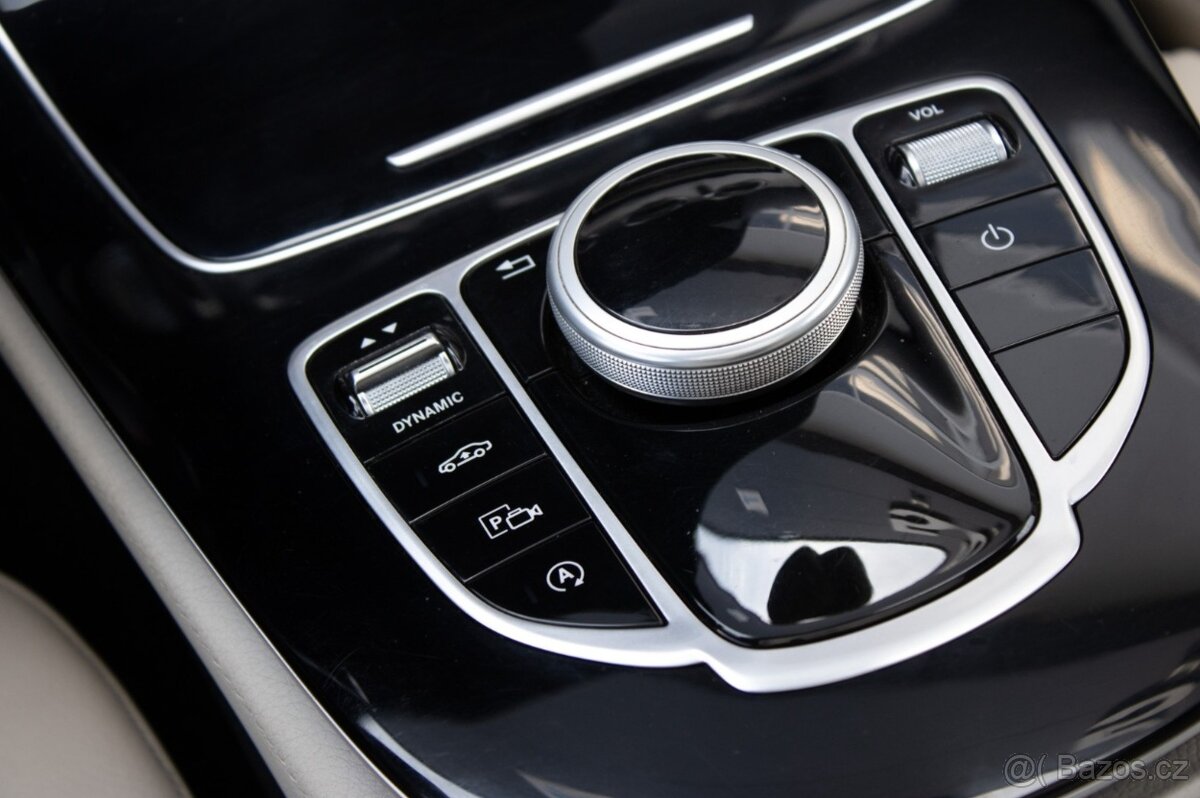 Mercedes-Benz E 220 d 4MATIC - 15