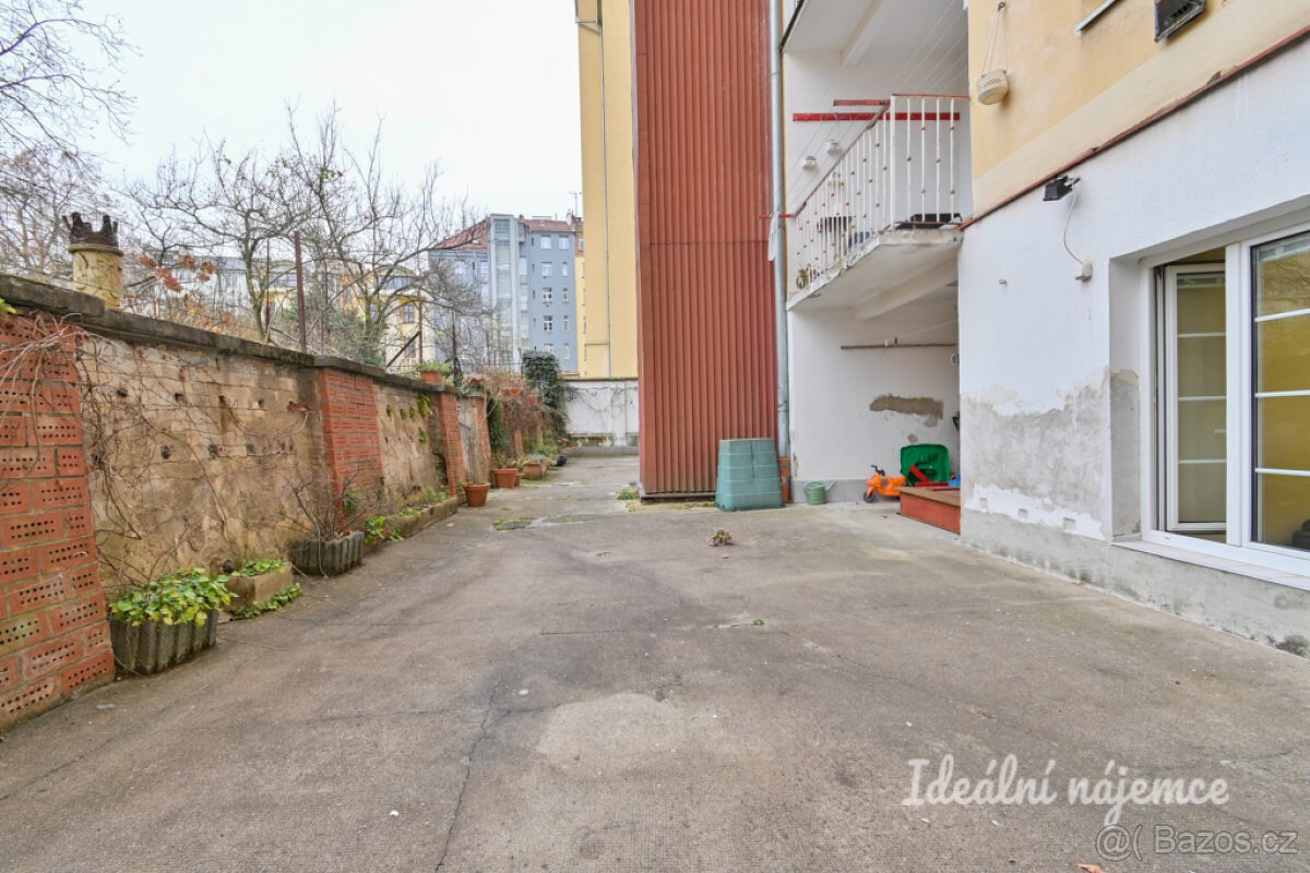 Prodej bytu 2+kk, Čápkova, 33 m2 - 15