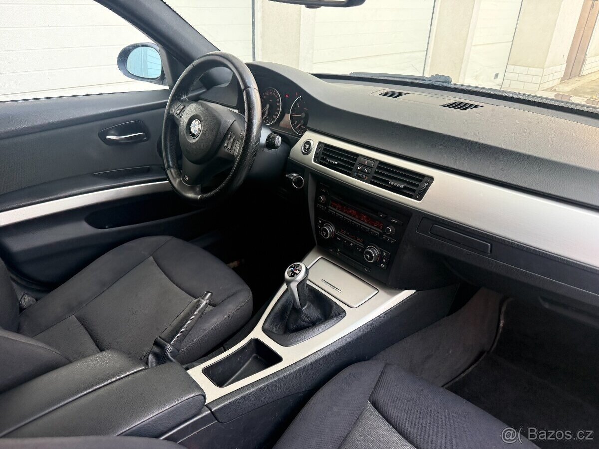 BMW 320i 110kW 2007, ALU, KLIMA, MANUÁL, PARKSYST, CEBIA - 15