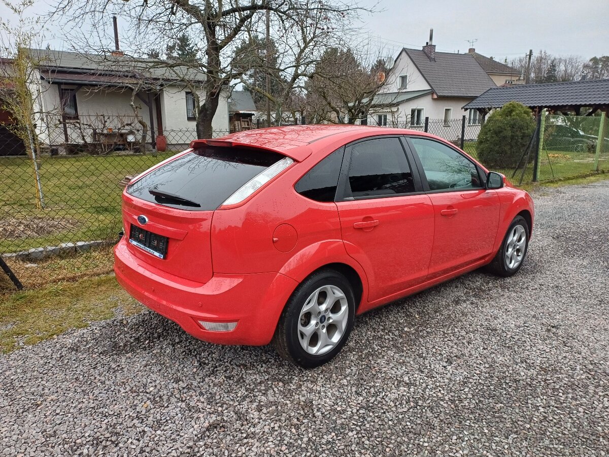 74195km Ford Focus 1.6 16V Tempomat - 15