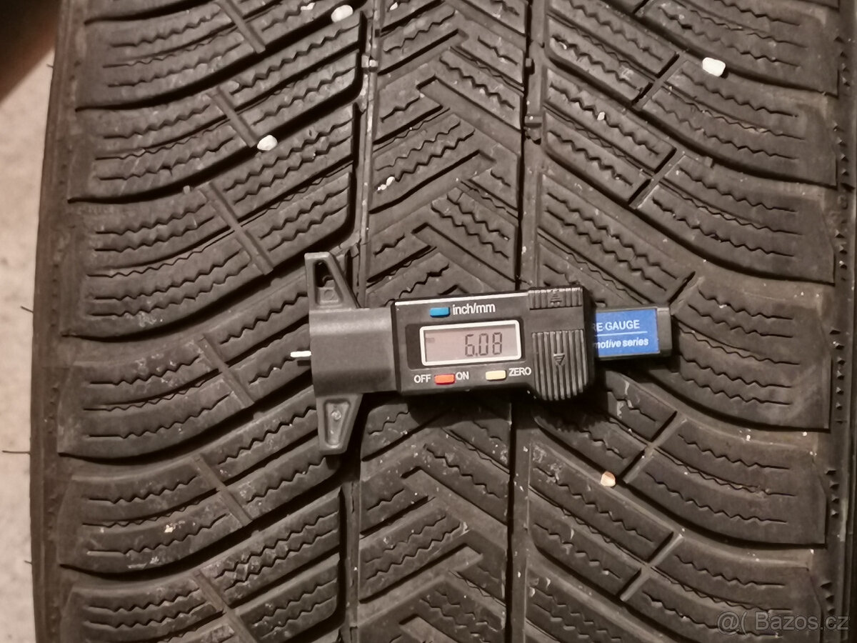 Mercedes Benz E (W213) - orig. 19" AMG alu s pneu - 15