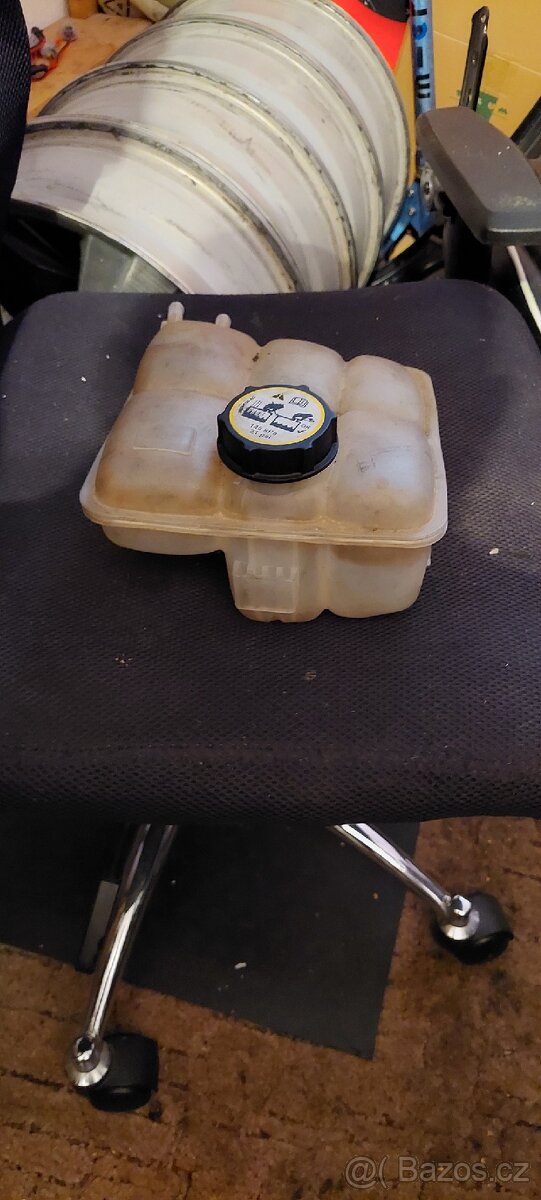 Volvo V50 na díly - 15