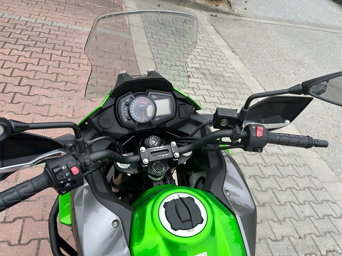Kawasaki Versys-X 300 2018 - 15