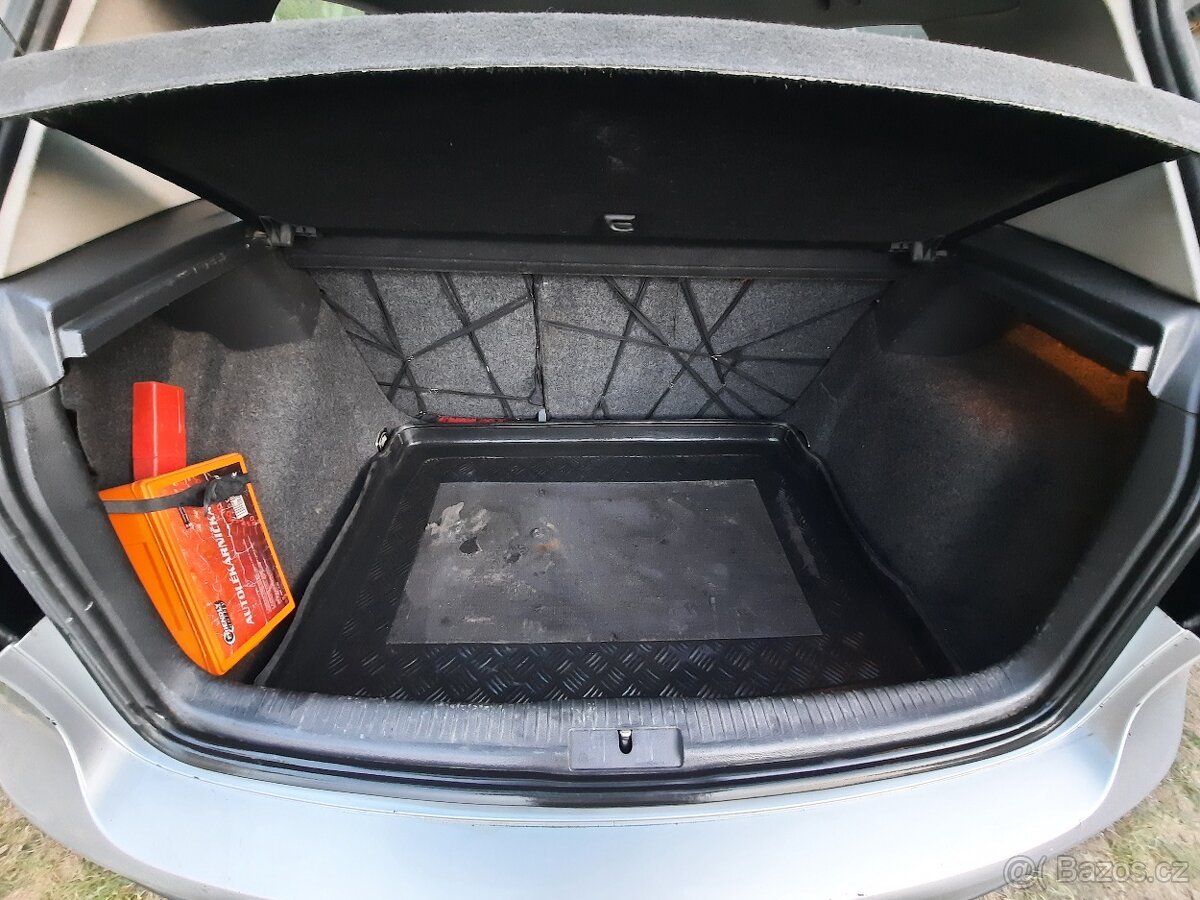 Volkswagen Golf V - 15