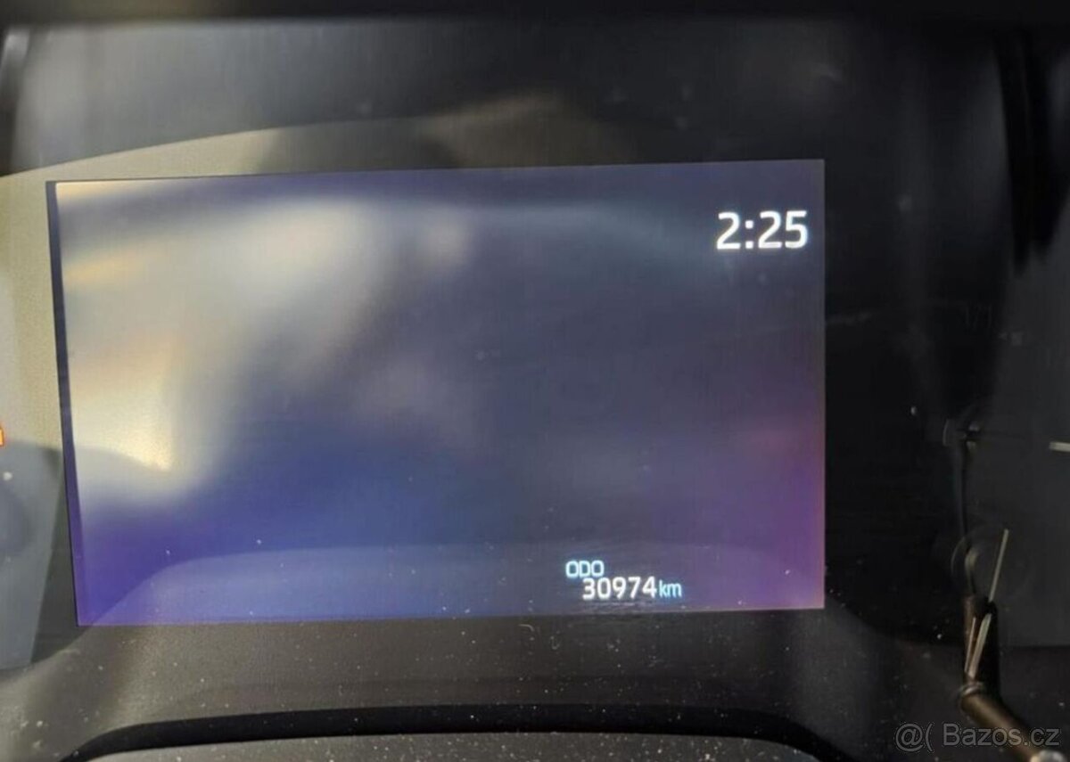 Toyota Corolla 1.5-V ZÁRUCE-KAMERA - 15