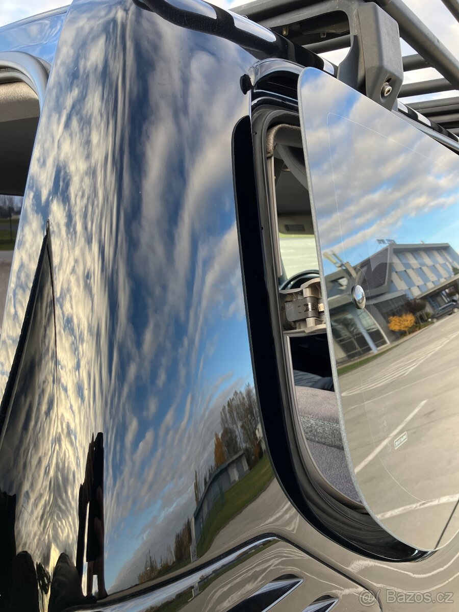 Toyota Land Cruiser J90 - 15