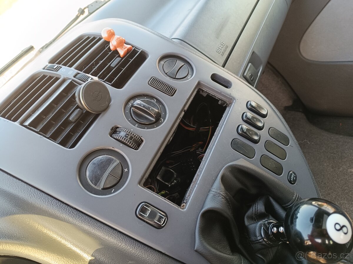 Mercedes Vito - 15