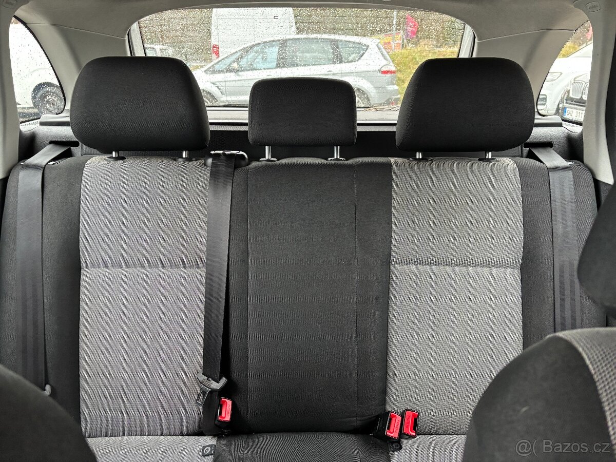 Škoda Fabia 1.2i - 15