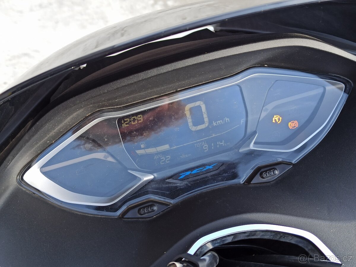HONDA PCX 125 ČR 1.MAJITEL DPH - 15