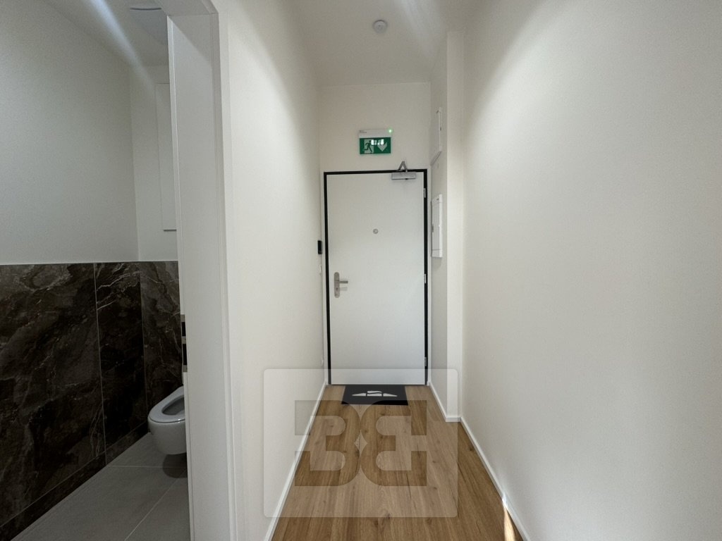 Pronájem kanceláře 1+kk 50 m², Brno - Komárov, ev.č. N08480 - 15