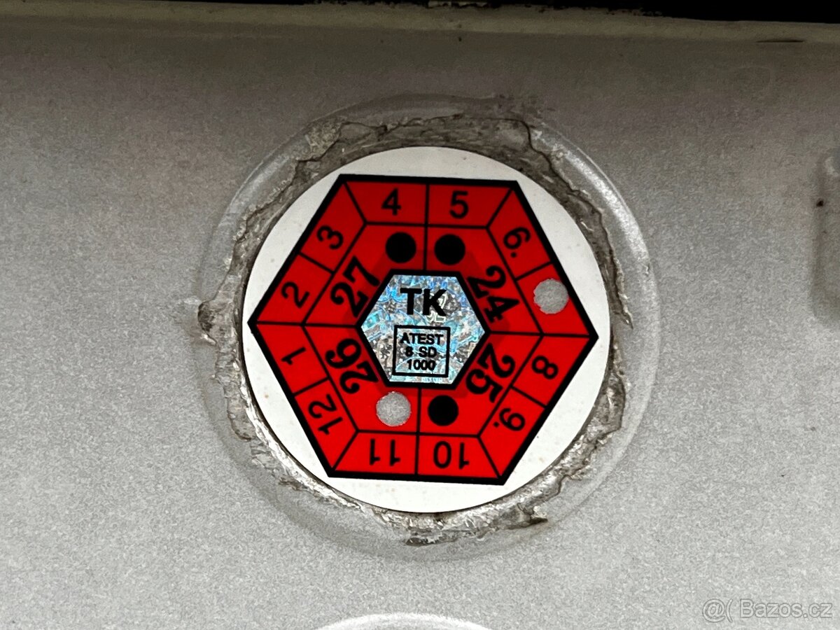 Citroën Xsara 1,4 ; benzín; r. v. 2004 - 15